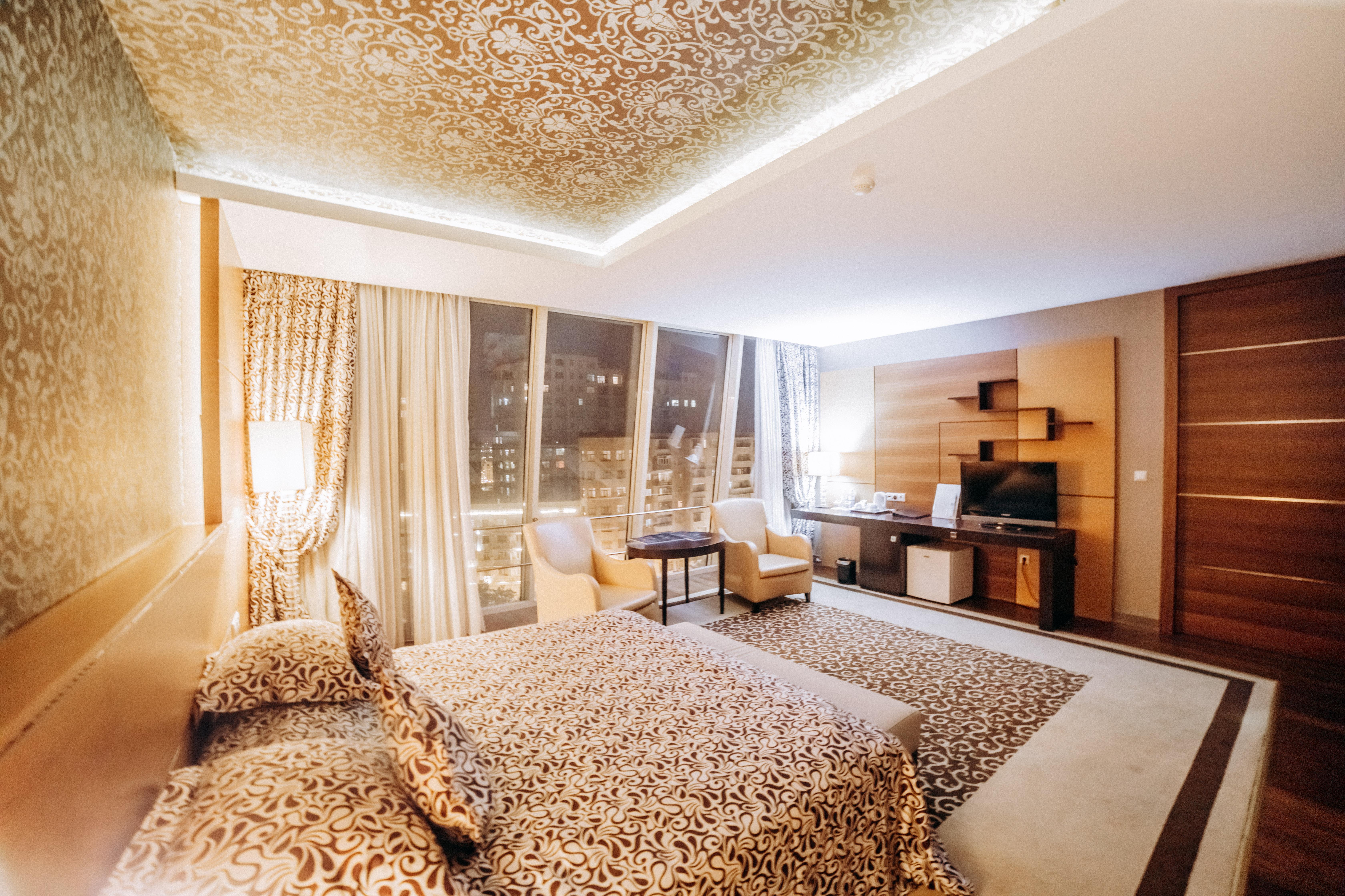 Point Hotel Baku Exterior photo