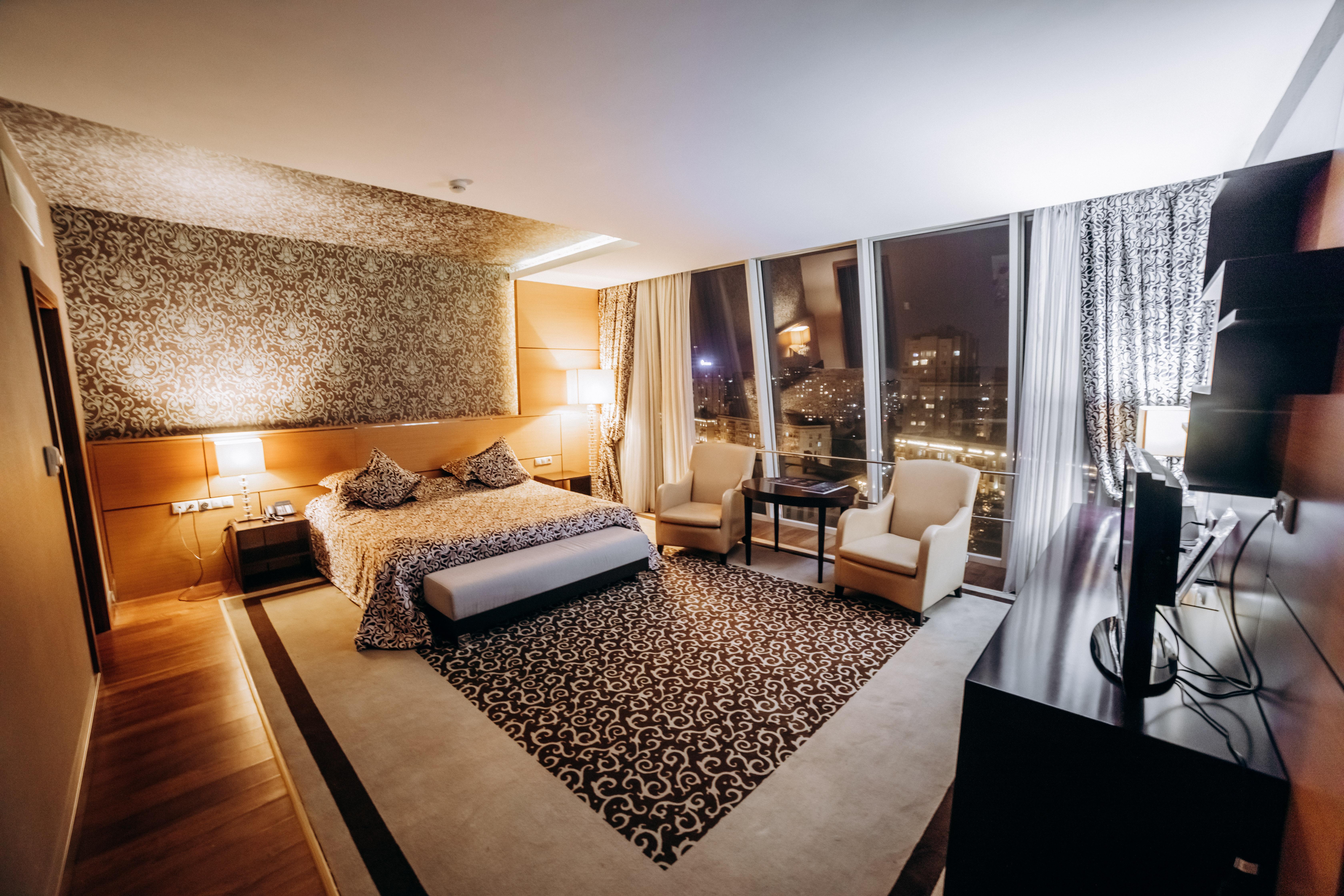 Point Hotel Baku Exterior photo